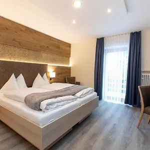 hotel-am-wald-bad-tolz.com-bavaria.com/